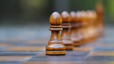 Play Calling Under Pressure: How to Make Smart Decisions Fast