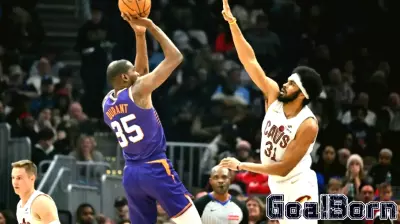 Durant's Stellar Performance Powers Suns Past Cavaliers