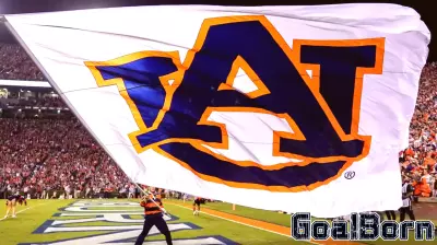 Three-star cornerback commits to Auburn after official visit